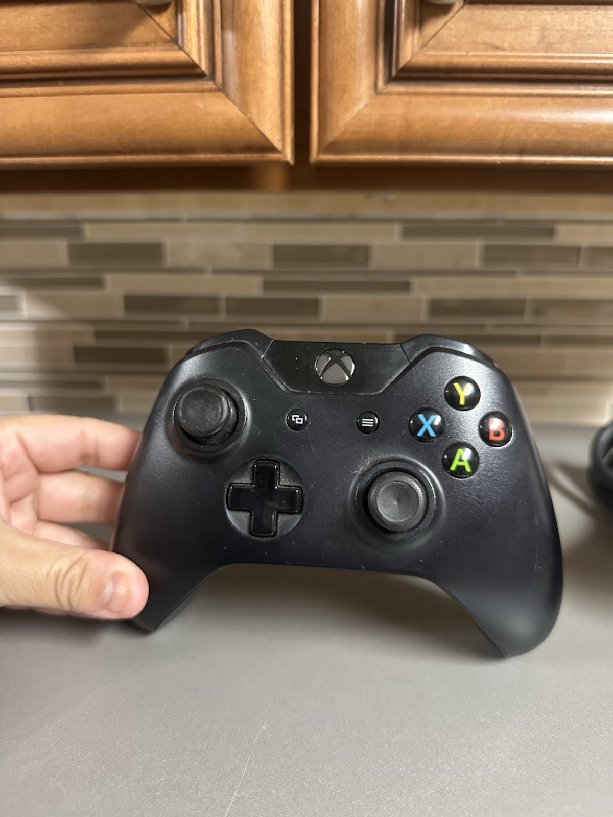 Microsoft Xbox One 1540 Console 500GB Power Cord & Controller *READ DESCRIPTION