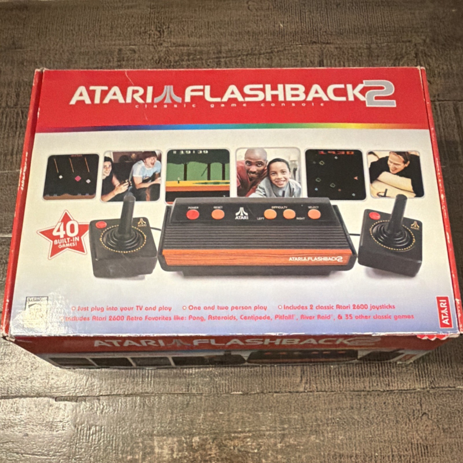 Atari Flashback 2 Classic Game Console 40 Built-In Games 2 Joysticks Box Manual