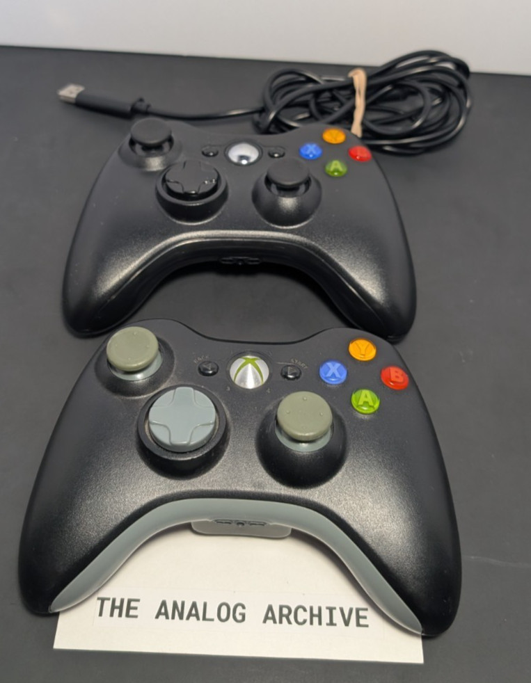 Xbox 360 S Console 250GB Bundle – 2 Controllers, Power Cable, Composite AV Cable