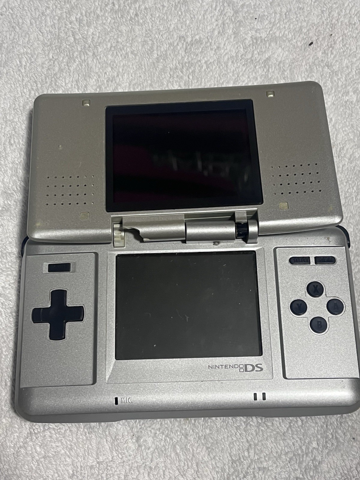 Nintendo DS Lite Handheld System – Not Working For Parts
