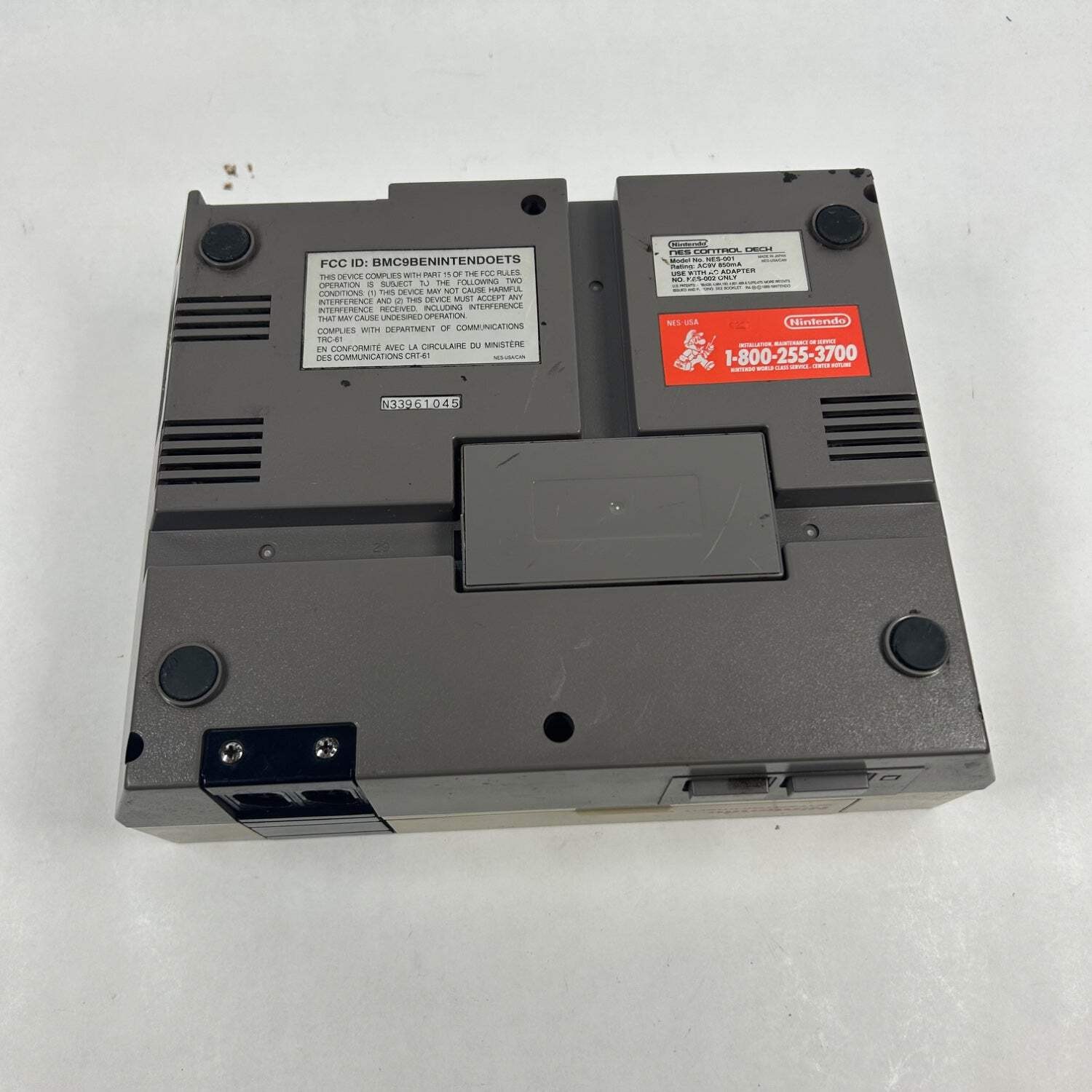 Broken Nintendo Entertainment System Console SNS-001 No Power