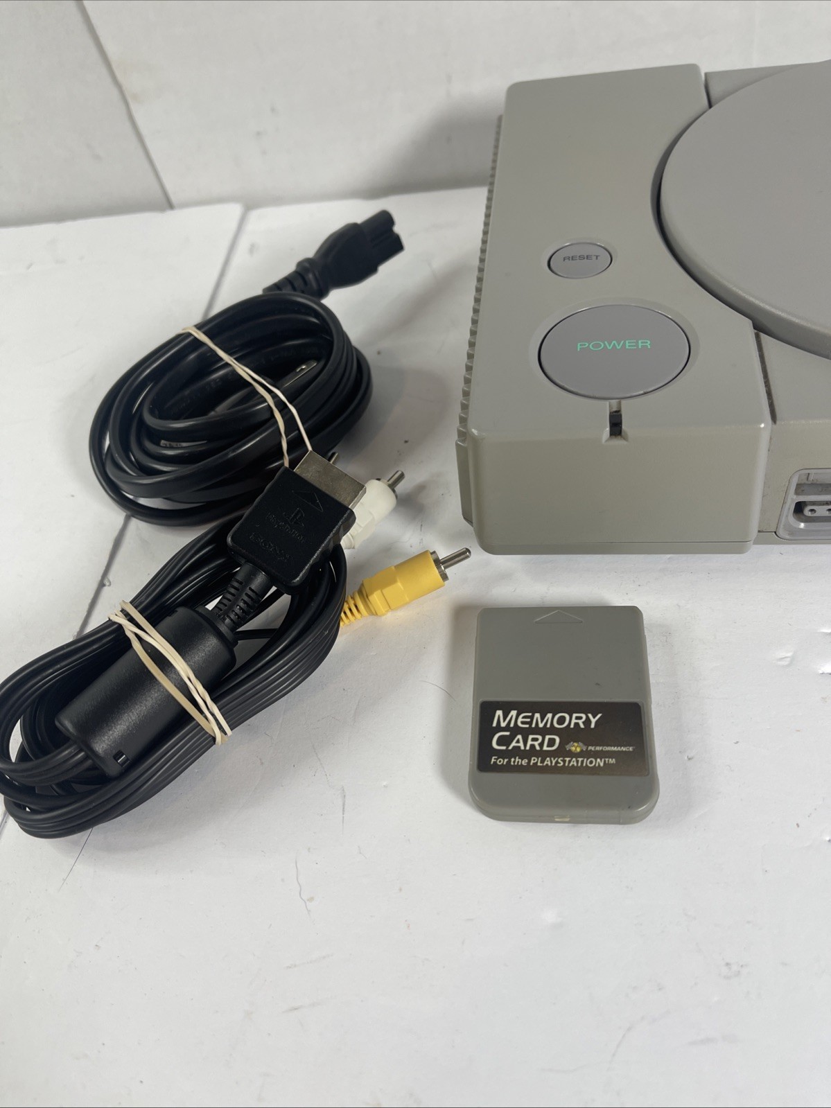 PlayStation 1 (SCPH-7001) Console – Controller & Memory Card – Read Description