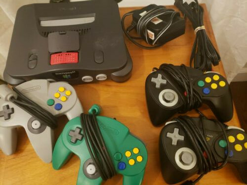 N64 Nintendo 64 Console 4 Controllers with OEM Memory Expansion Cables Genuine