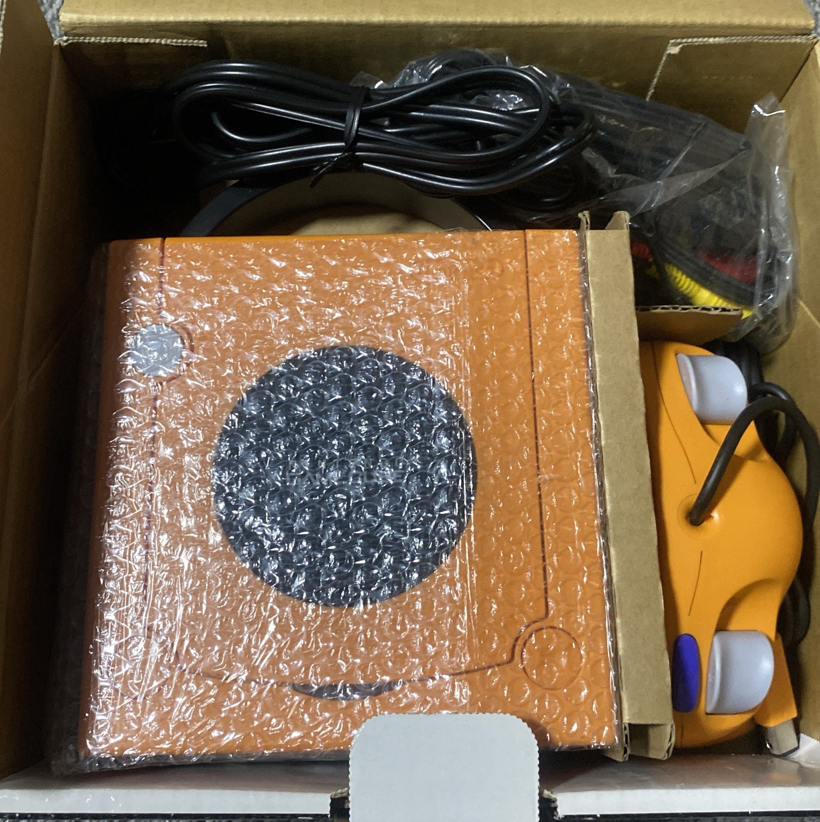 Nintendo GameCube Orange Boxed Set w/ Controller Cables Manual NTSC-J Japan