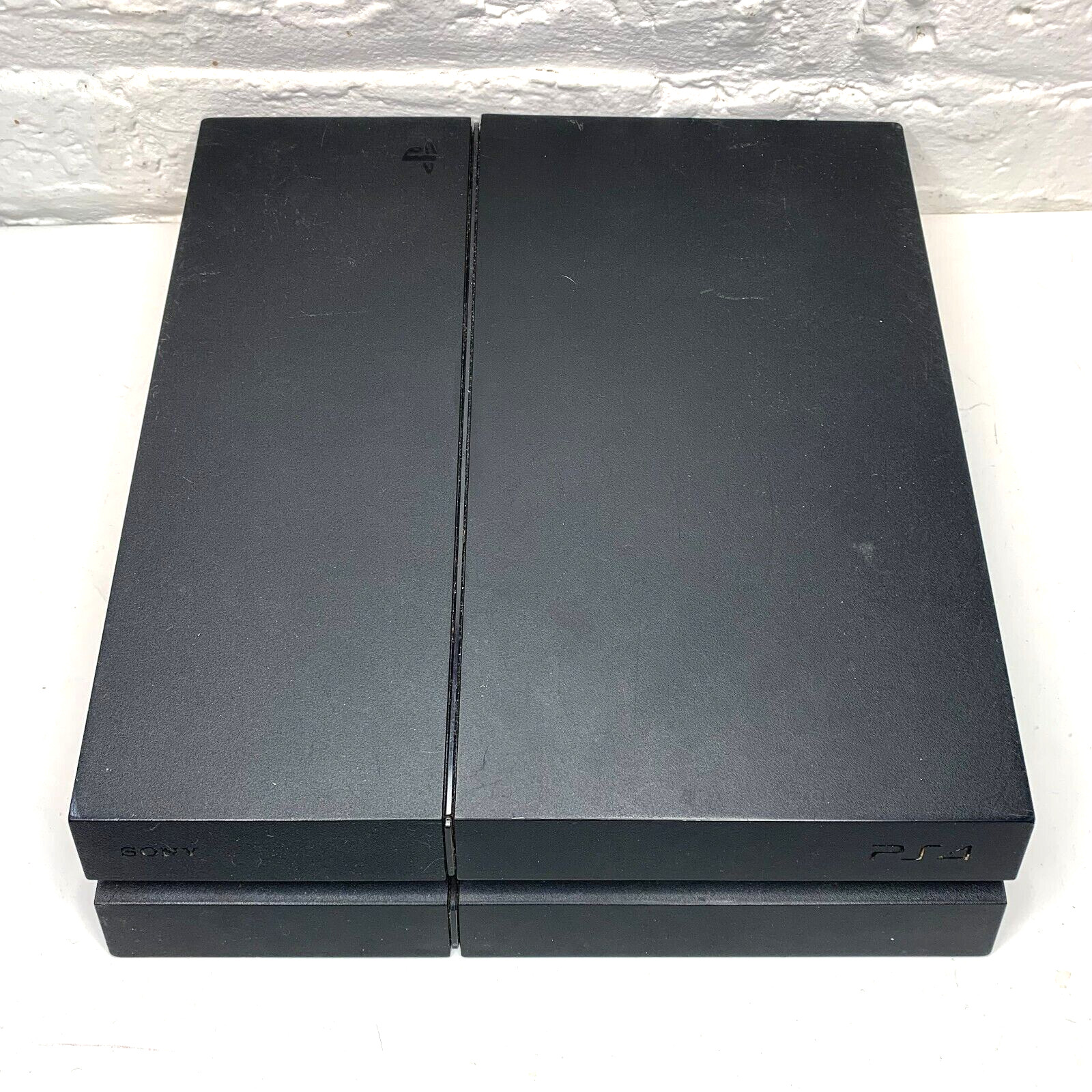 Sony PlayStation 4 PS4 CUH-1215A For Parts/Repair!