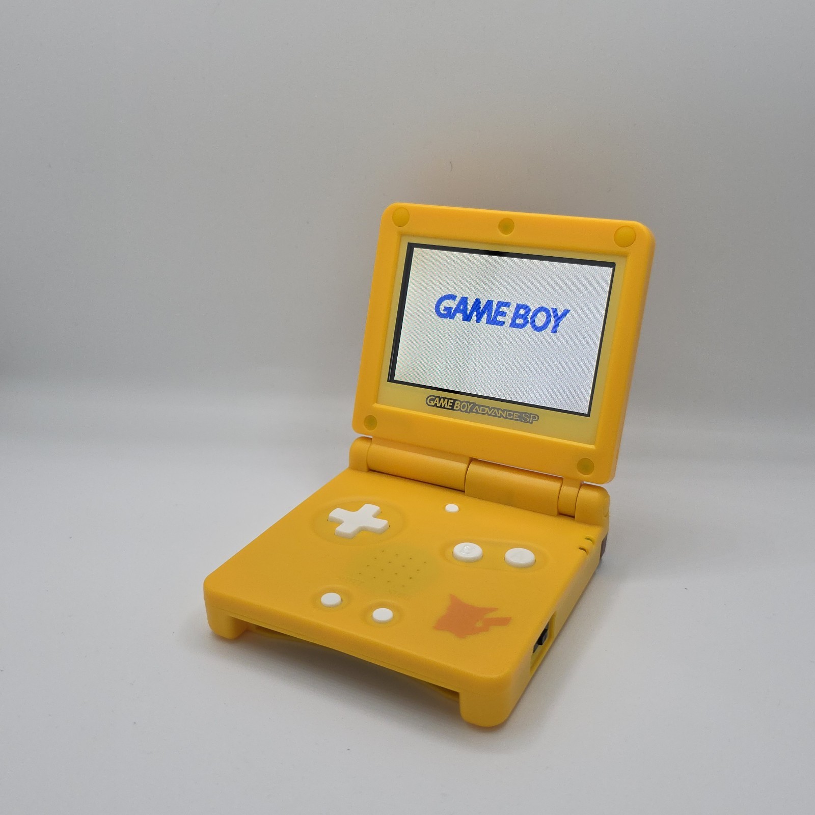 Nintendo Game Boy Advance SP Pikachu Handheld System 101 – Glass Screen 14hrs