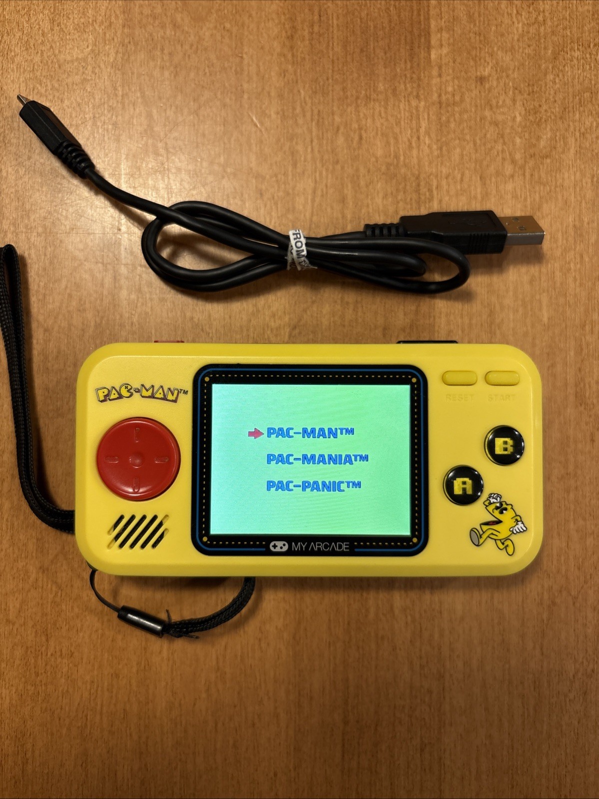 My Arcade Pac-Man Handheld game – Pocket Player – Works & USB Power Cable