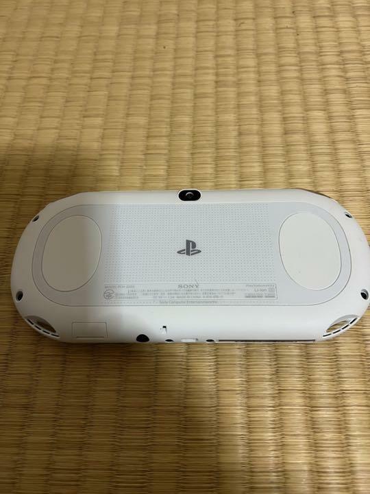 ​​PlayStation Vita PCH-2000 ZA12 Wi-Fi model White game Console charger set