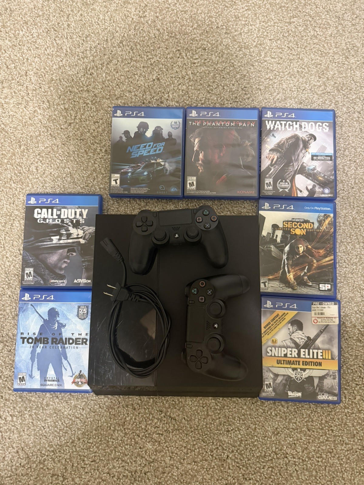 PS4 CUH-1215a (500GB Black) Bundle