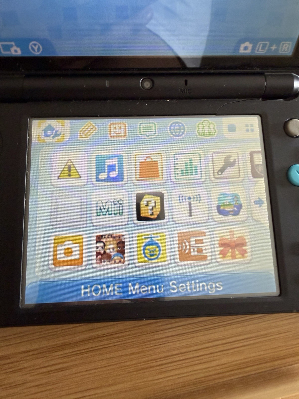 Nintendo New 2DS XL Handheld Console Black/Blue 4GB Wi-Fi NTSC-U/C (US/CA)