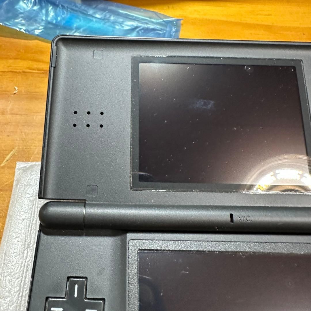 Nintendo DS LITE Console, Navy Enamel, 5871 From Japan