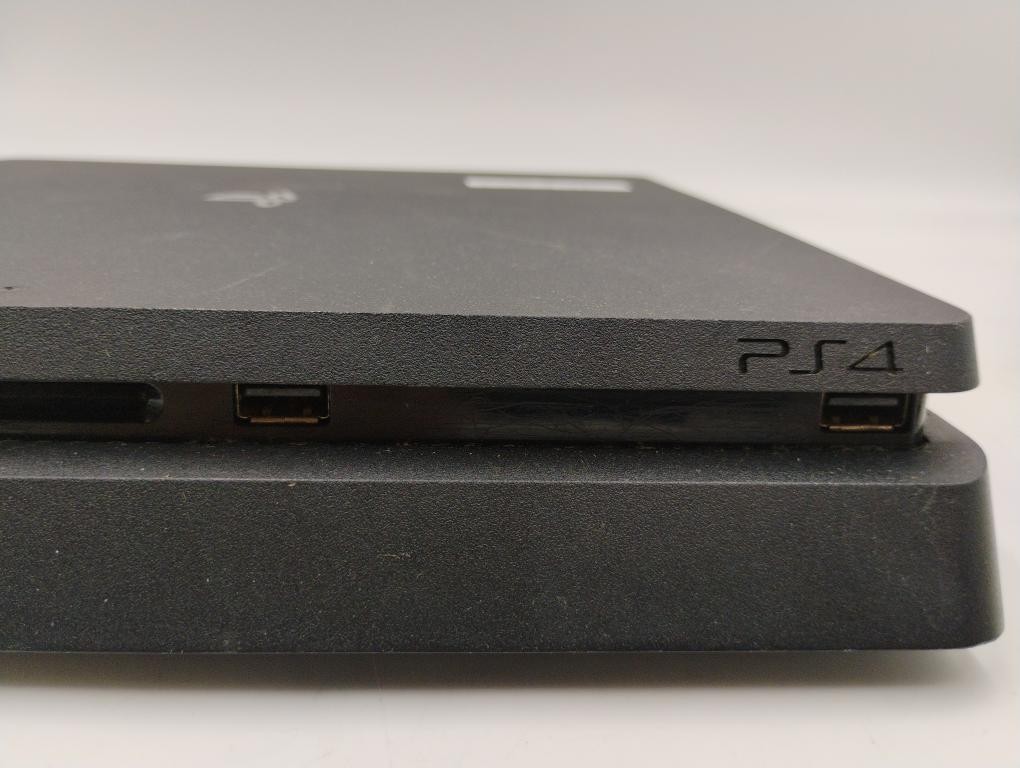 SONY PS4 – SYSTEM – CUH-1215A – 500GB (EL1079213)