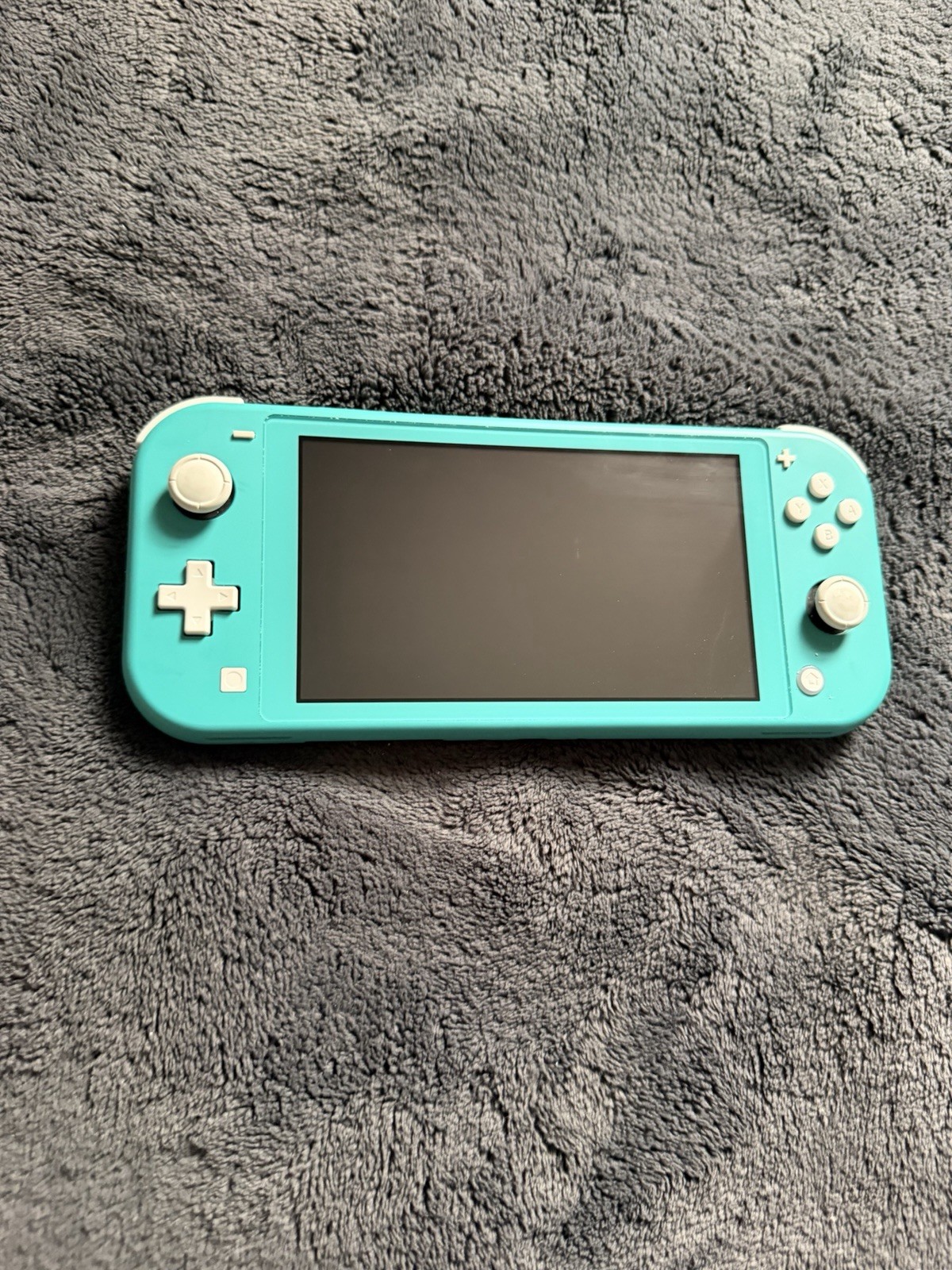 Nintendo Switch Lite Comes with Mortal Kombat Game