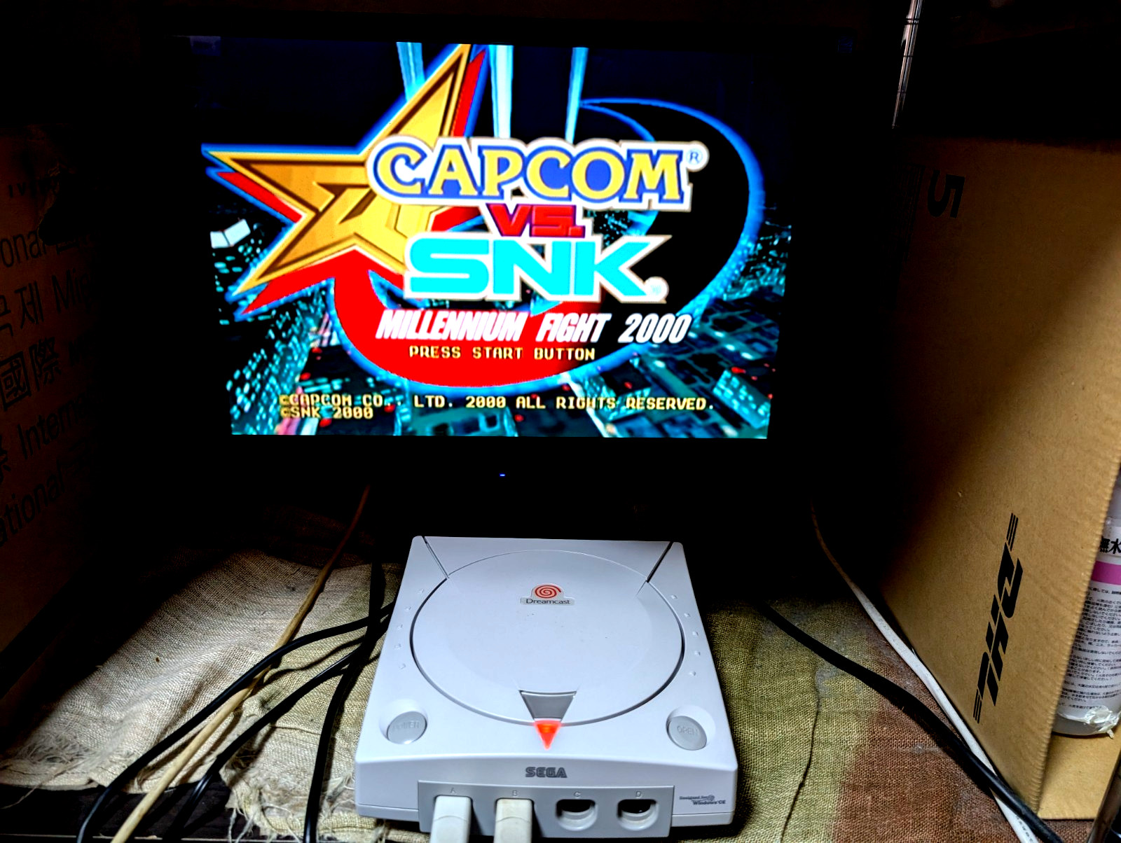 SEGA Dreamcast Console 2 Controller Visual Memory Marvel vs Capcom 2 Japan