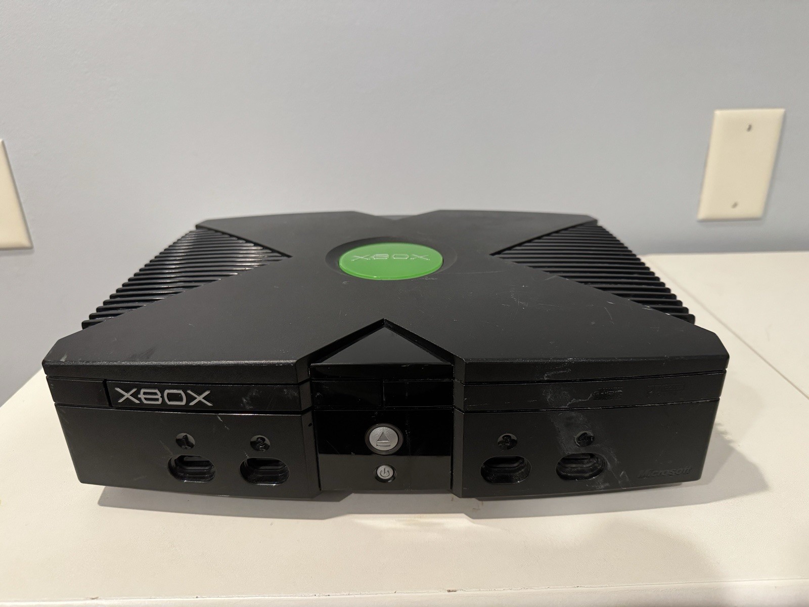 Microsoft Original Xbox Console FOR PARTS OR REPAIR