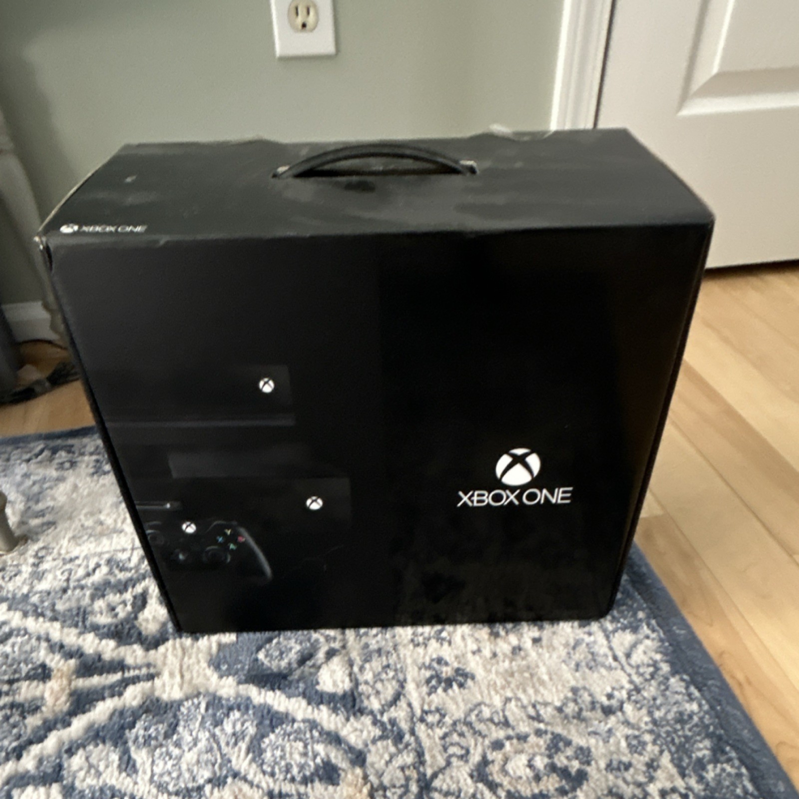 Microsoft Xbox One Day One Edition 500GB Console Black HDMI Wi-Fi Wireless