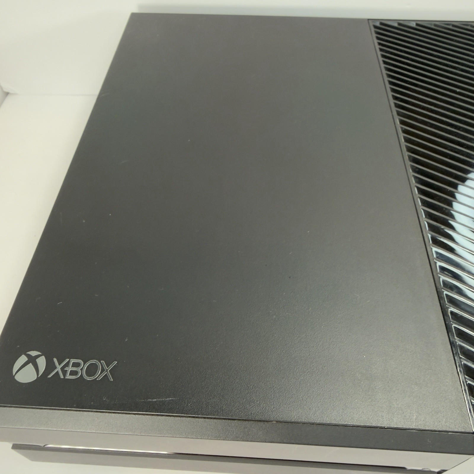 Microsoft Xbox One Console 500GB Bundle White Gold Controller MW3 HDMI Tested