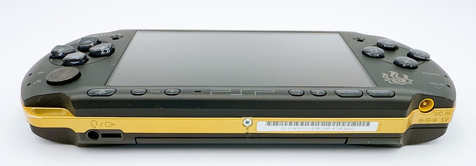 Sony PSP-3000 Console Monster Hunter 3rd Limited Region Free w/4GB – Excellent