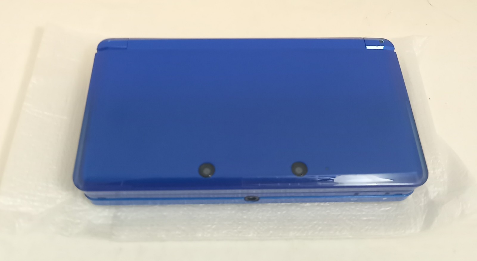 Nintendo 3DS Game Console Covalt Blue color W/ Charger Box Instruction SD card