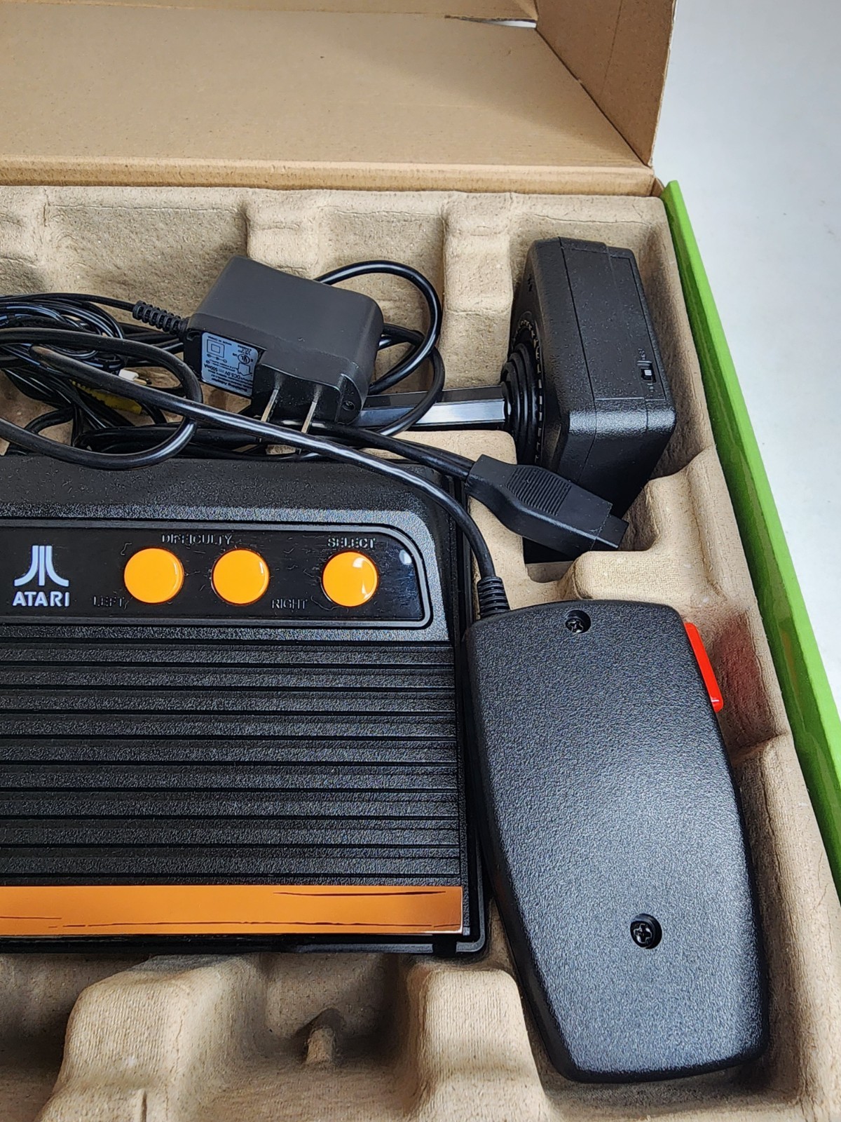 Atari Flashback 7 Classic Deluxe Game Console System 101 Built In Games