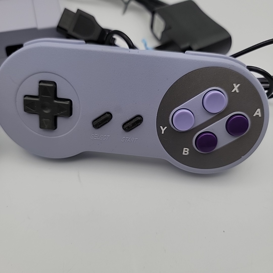Gamegnu Mini Super Classic Game Amusement System Over 200 Games- EXCELLENT UC