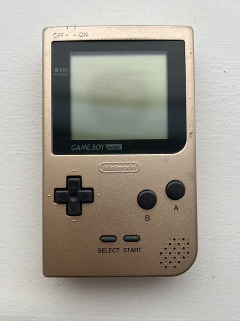 Nintendo Game Boy Pocket MGB-001 – Gold – 100% OEM – Working – Needs LCD