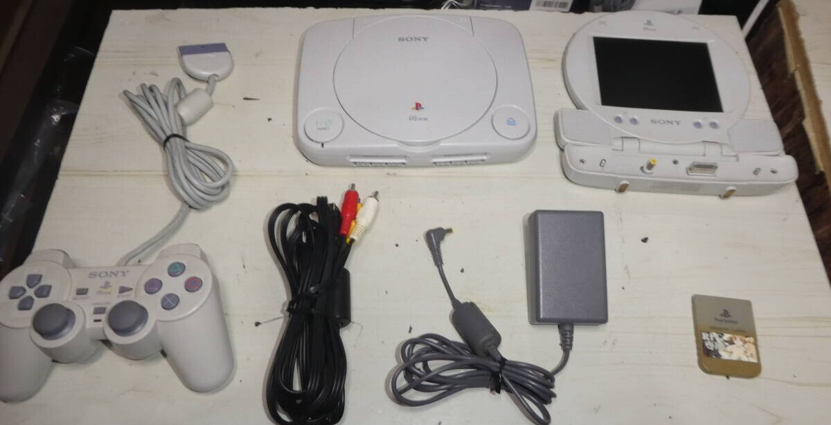 Sony PSOne SCPH-130 LCD Monitor For SCPH-100 PS1 Video Game Screen Japan