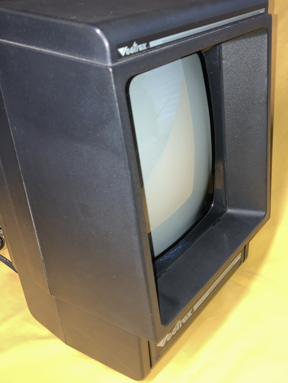 Vintage Vectrex Arcade System Video Game Console with Manual WORKING Nice
