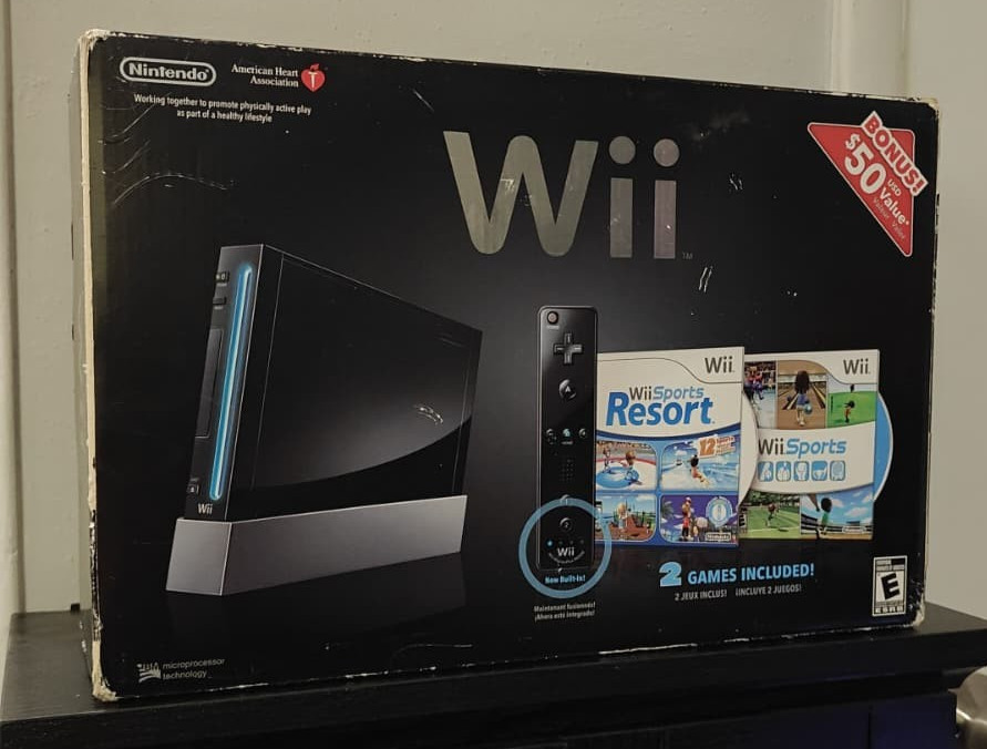 Nintendo Wii Sports + Wii Sports Resort Black Console System Bundle CIB