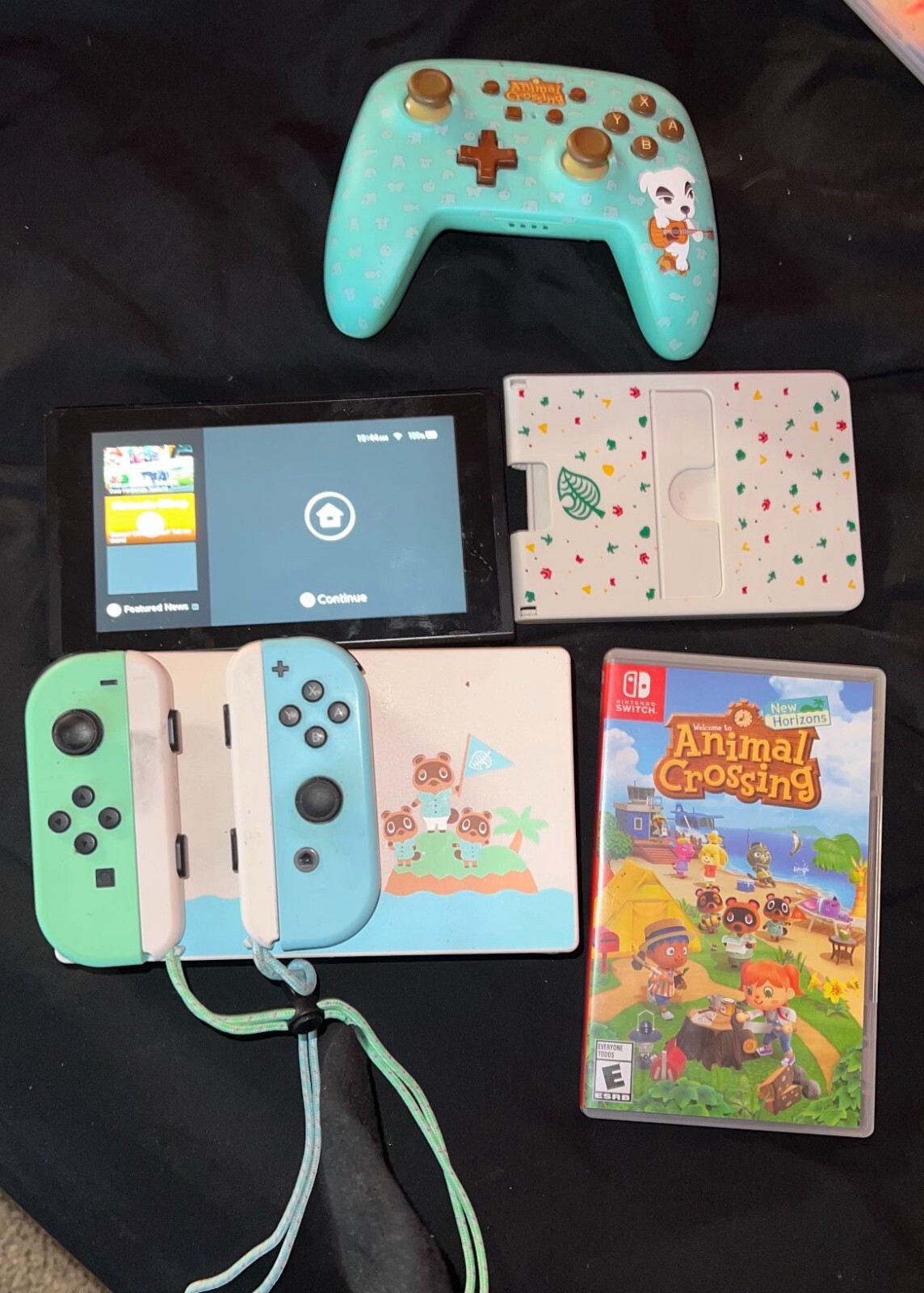 Nintendo Switch Animal Crossing Special Edition Console