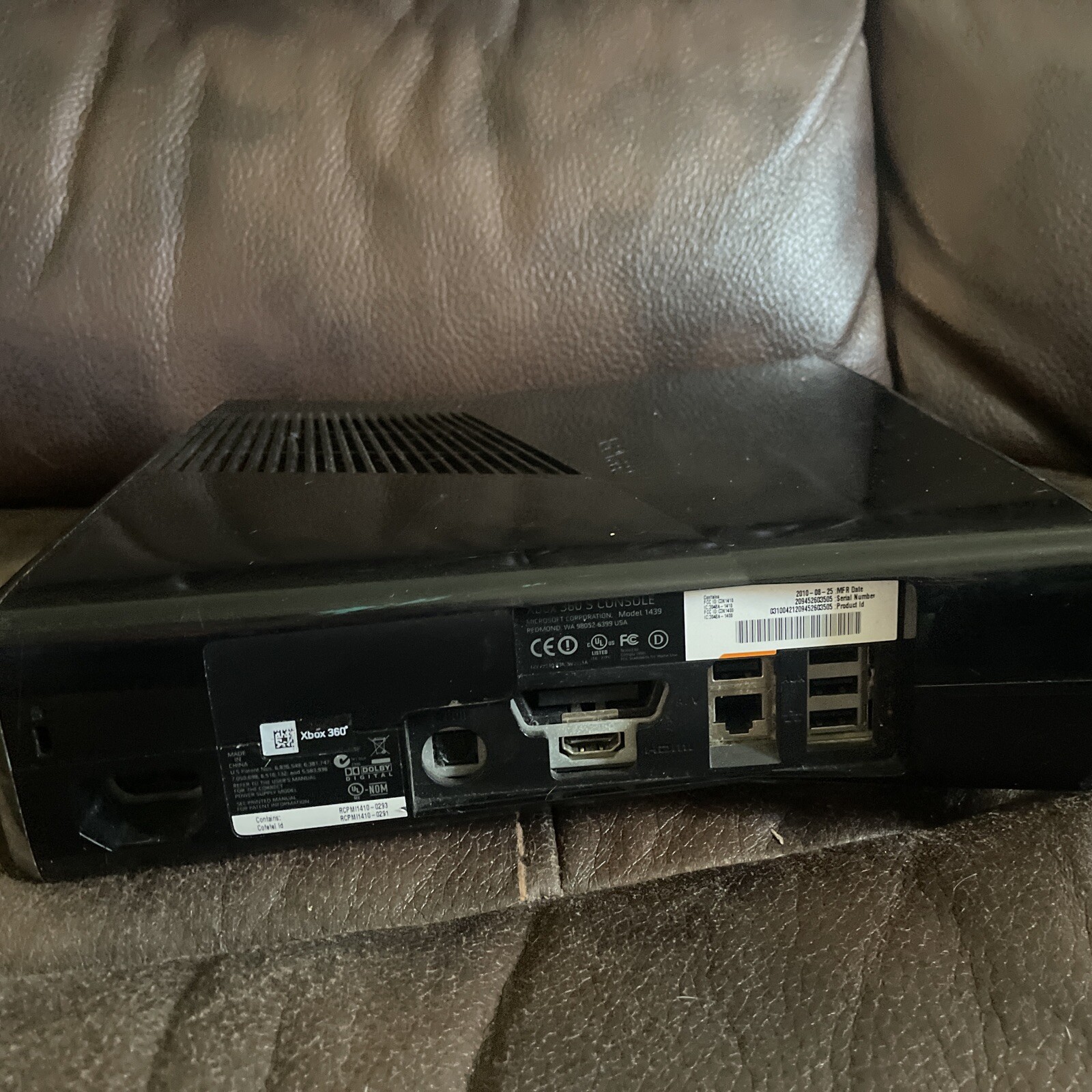 Microsoft Xbox 360 Slim 250GB Model 1439 Bundle, Tested, Controller