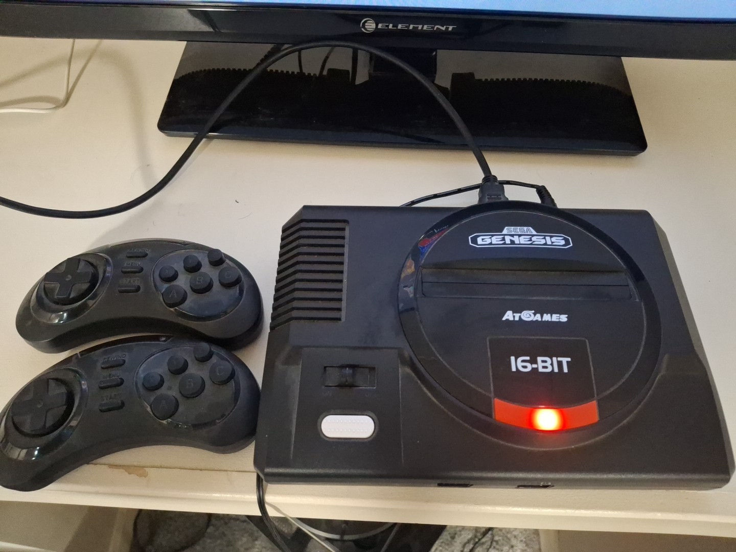 Sega Genesis AtGames 16-Bit Flashback 40 Games Console w/ 2 wireless controller