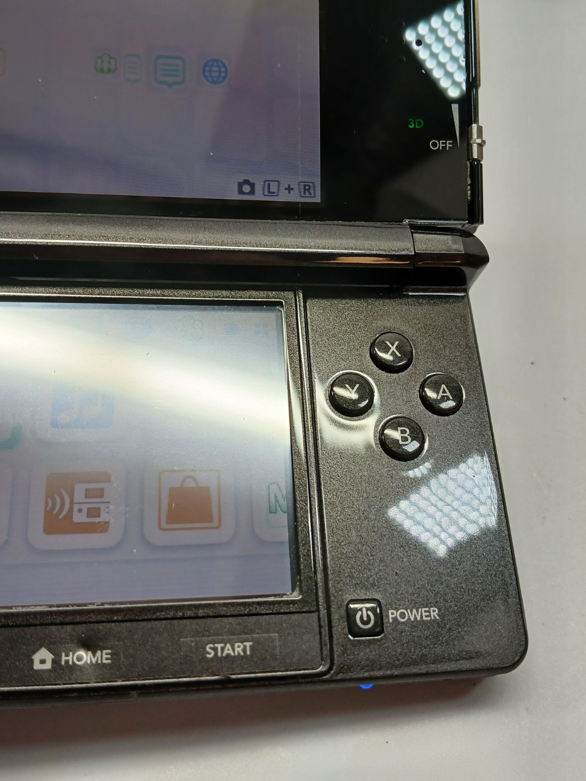 NINTENDO 3DS COSMO BLACK CTR-001: TESTED / WORKING With Case And Charger