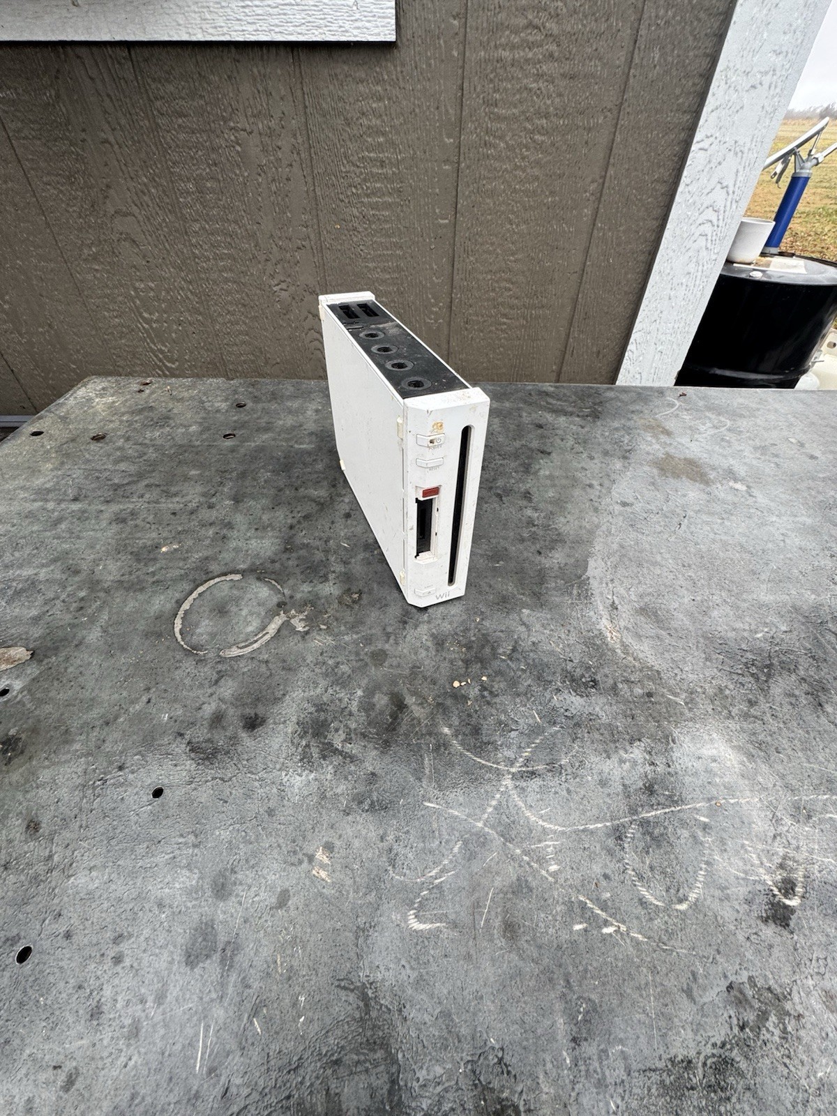 Nintendo Wii Console RVL-001 Parts Only