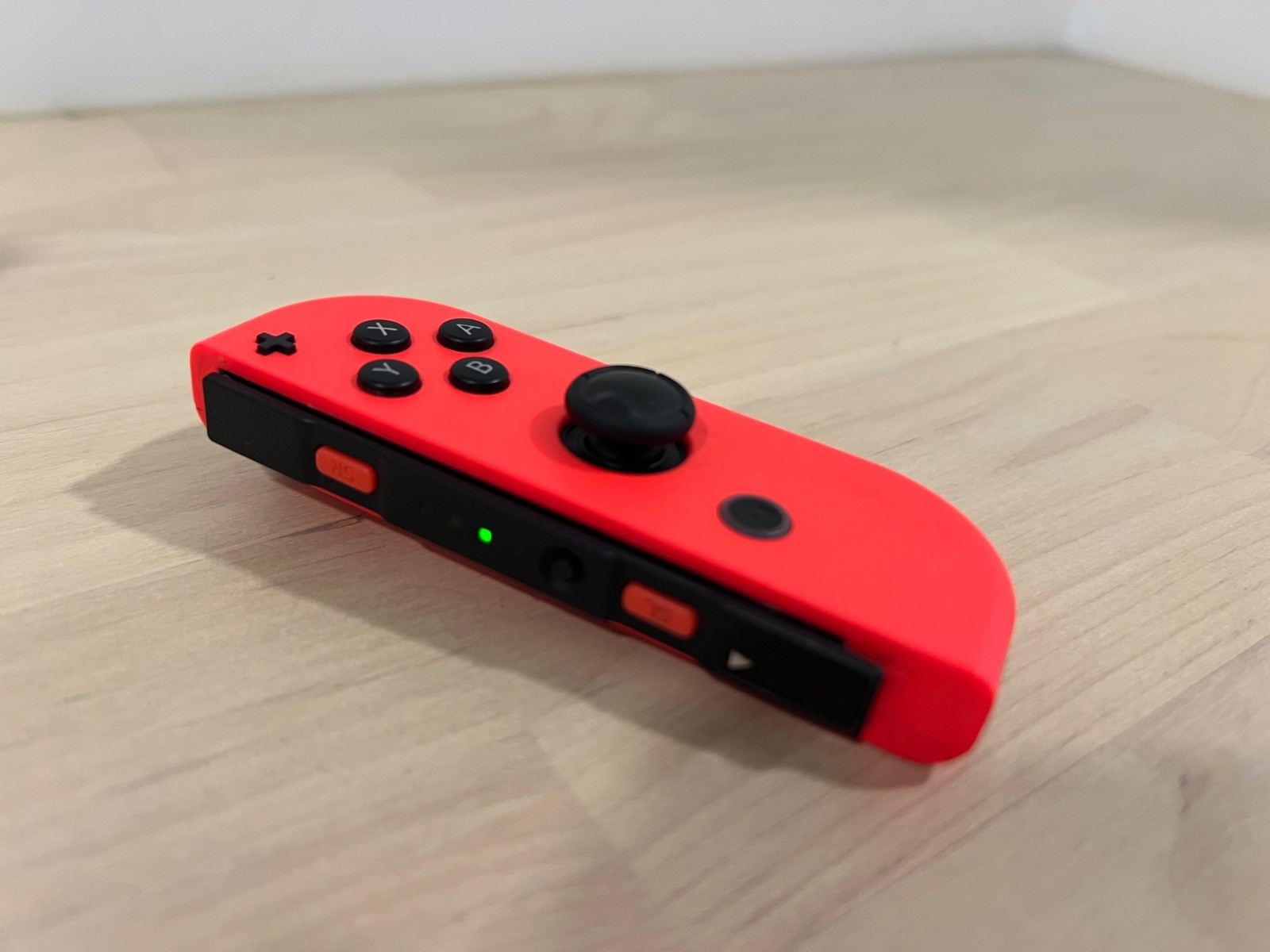 Nintendo Switch Handheld Console Red/Blue controllers EXCELLENT CONDITION