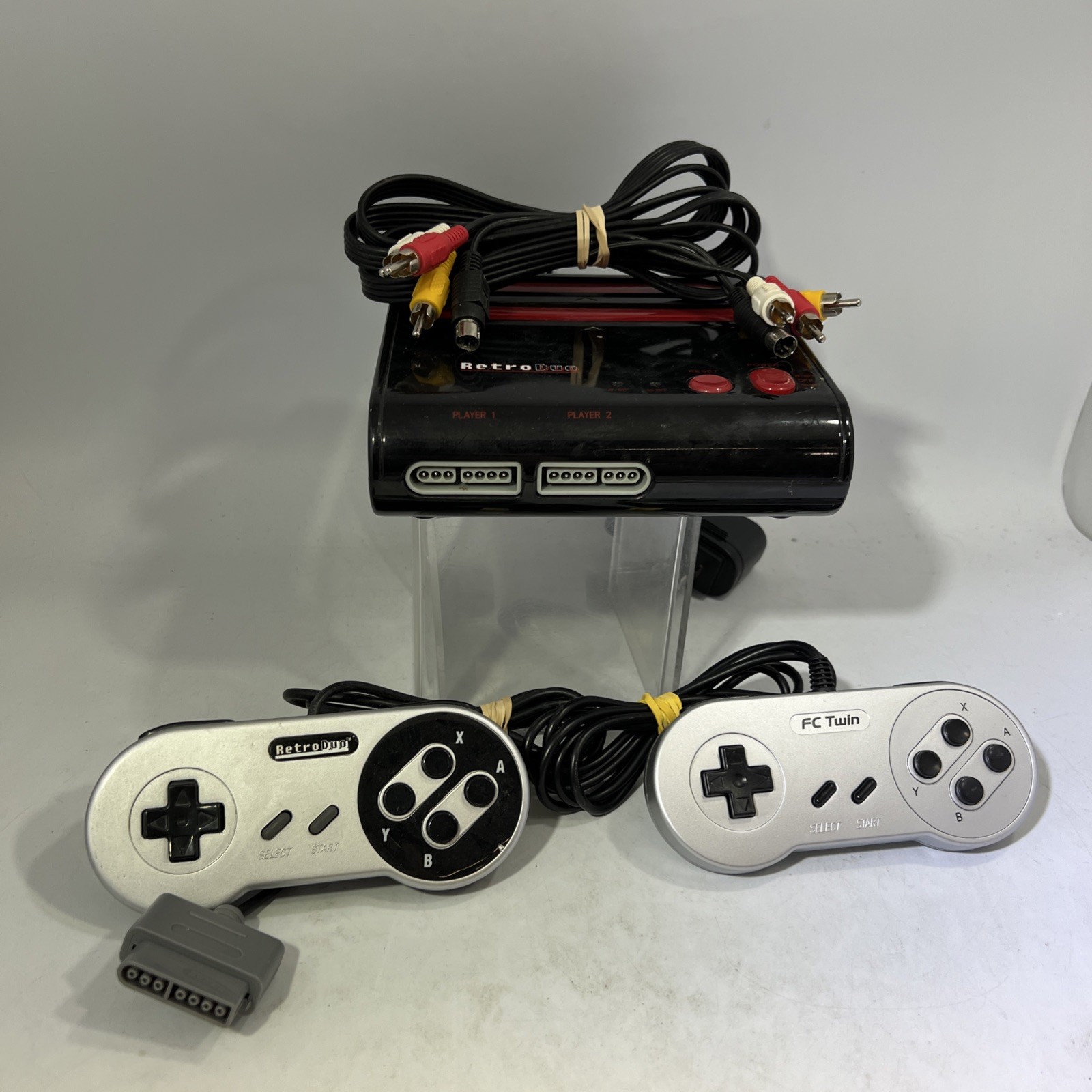 Retro-Bit Retro Duo Twin Video Game System Silver/Black 2 Controllers #ML