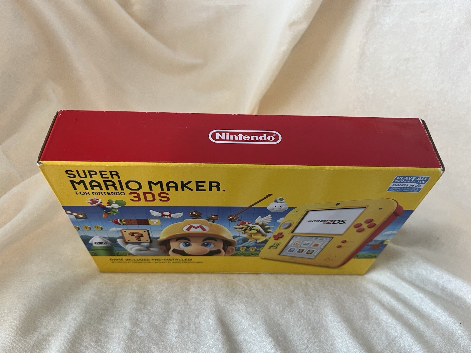 Nintendo 2DS Super Mario Maker for Nintendo 3DS Bundle – Yellow/Red NEW IN BOX!!