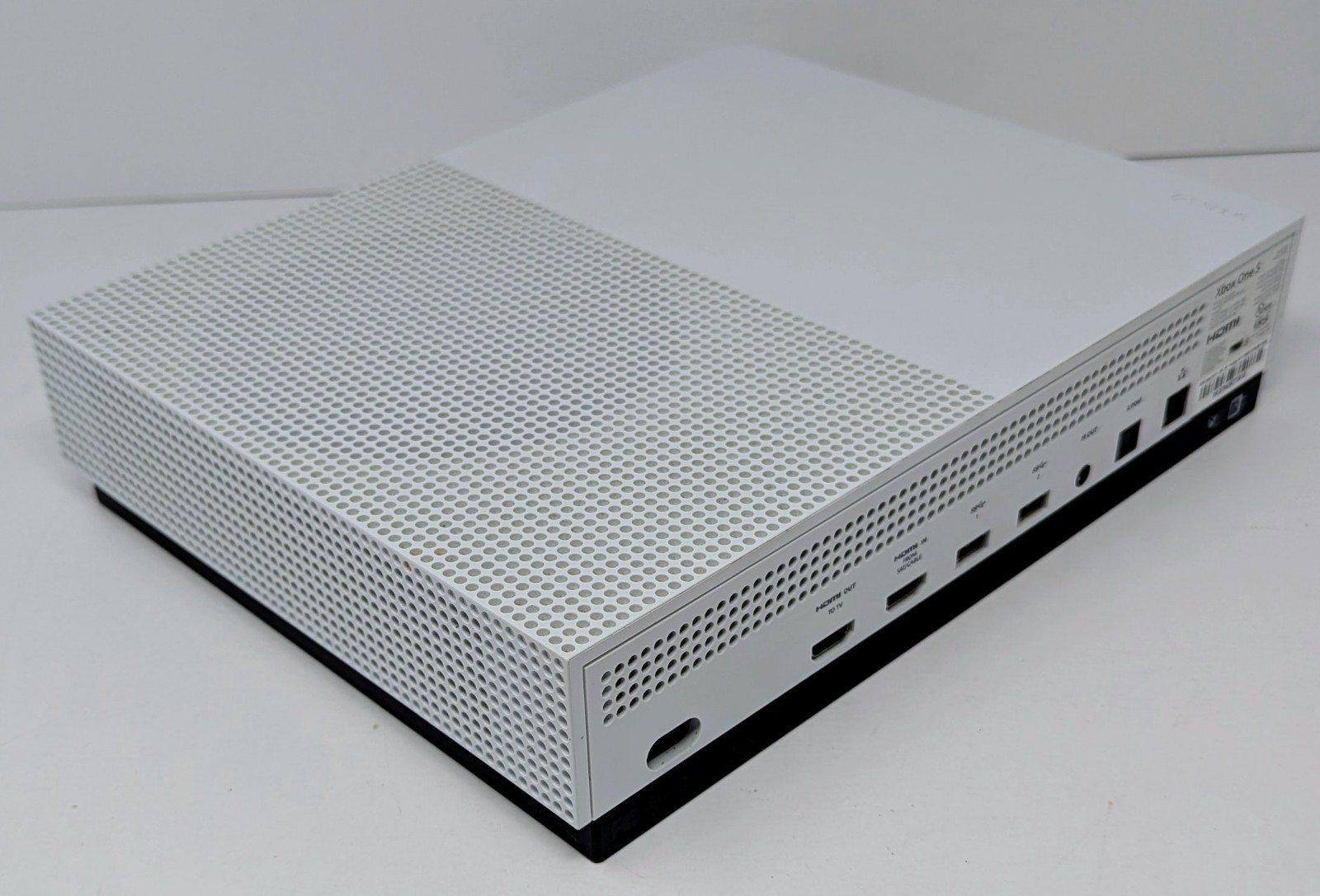 Xbox One S White 1TB Console – Disc Drive Issue – For Parts Or Repair