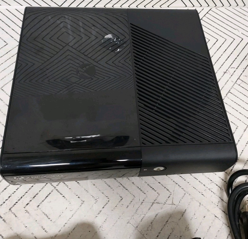 ➿️ Microsoft XBox 360 E System BLACK Console 4GB 👉Parental Password/LOCKED👈