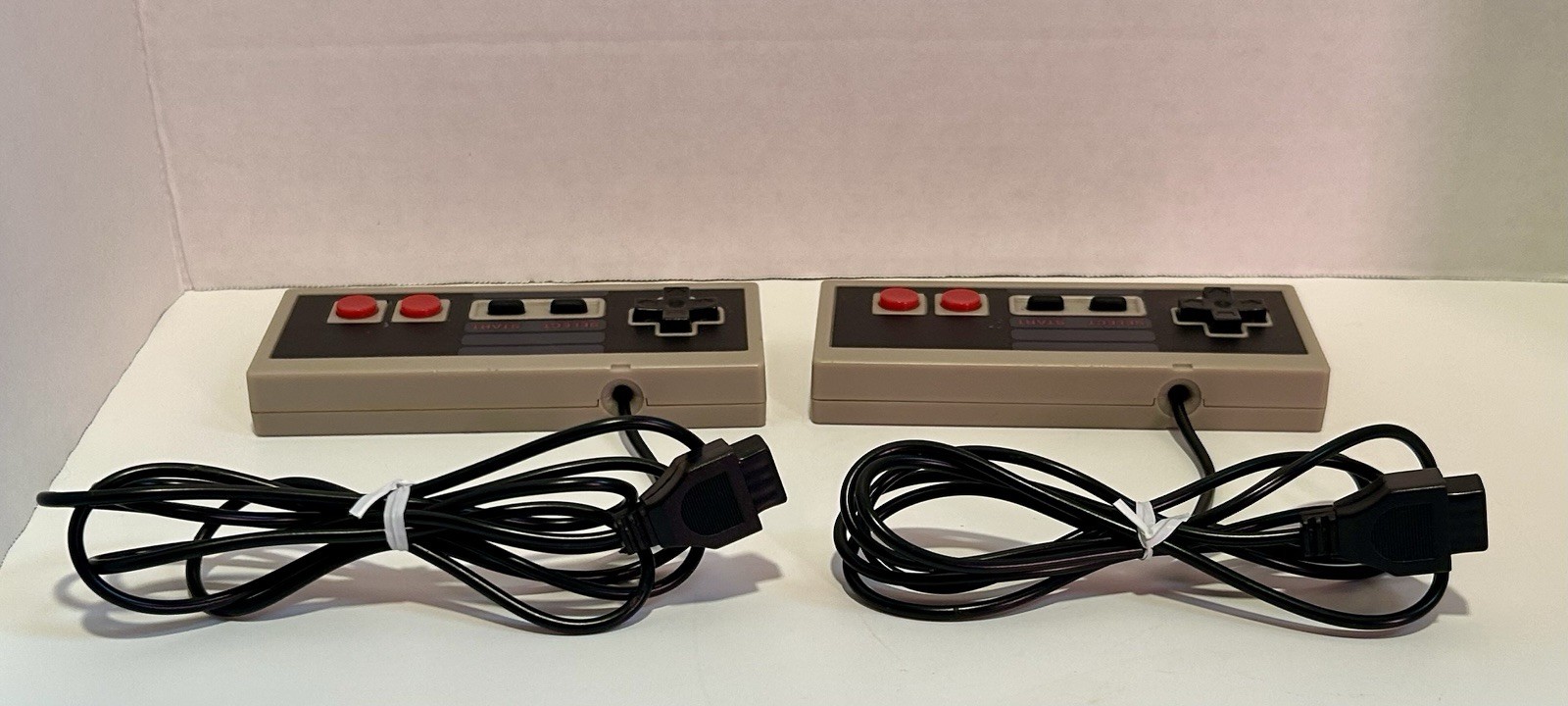 Knockoff NES Classic Edition OEM Mini Console, Controller & Cords 88 Games In 1