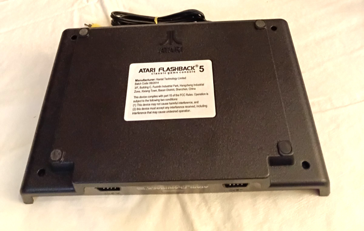 Atari Flashback 5 Collector’s Edition & Jakks Pacific 2003 Plug N Play System