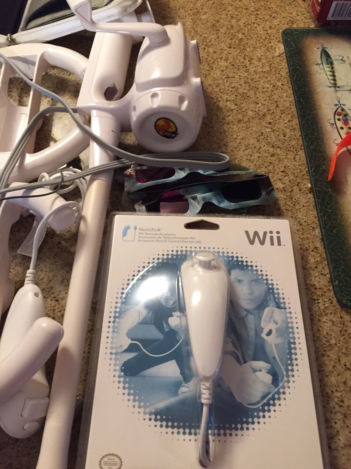 WII NINTENDO CONSOLE BUNDLE GAMES AND ACCESSORIES