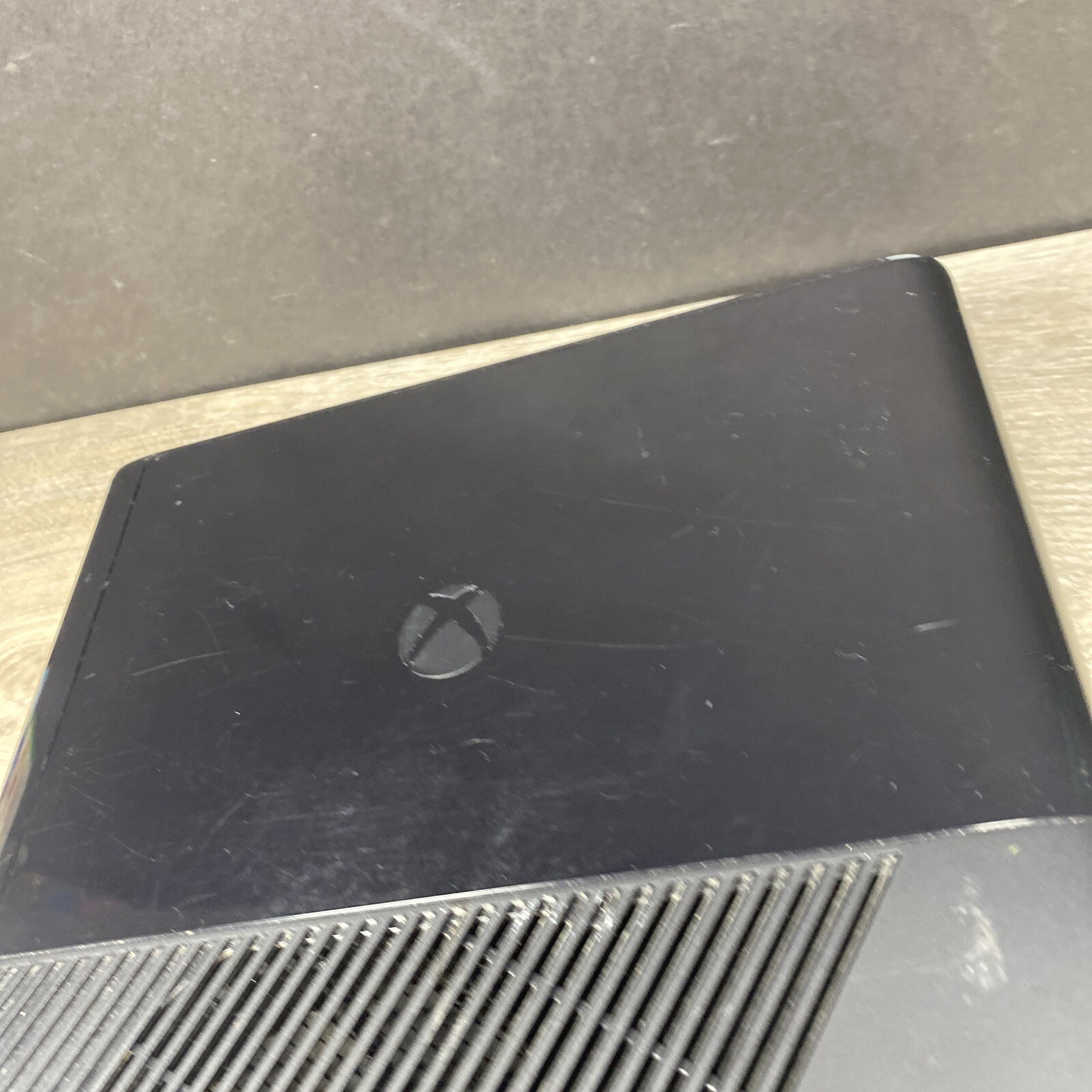Xbox 360 E 1538 Console 4GB Bundle – Kinect OEM Controller 4 Games 20GB HD