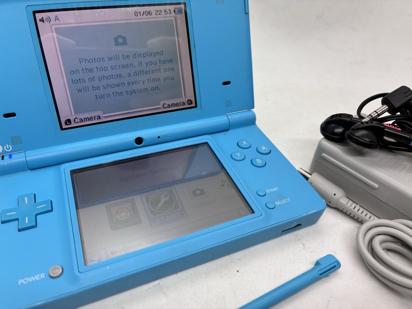 Nintendo DSi Blue Handheld Console (READ). Tested With Stylus, Earbuds Charger