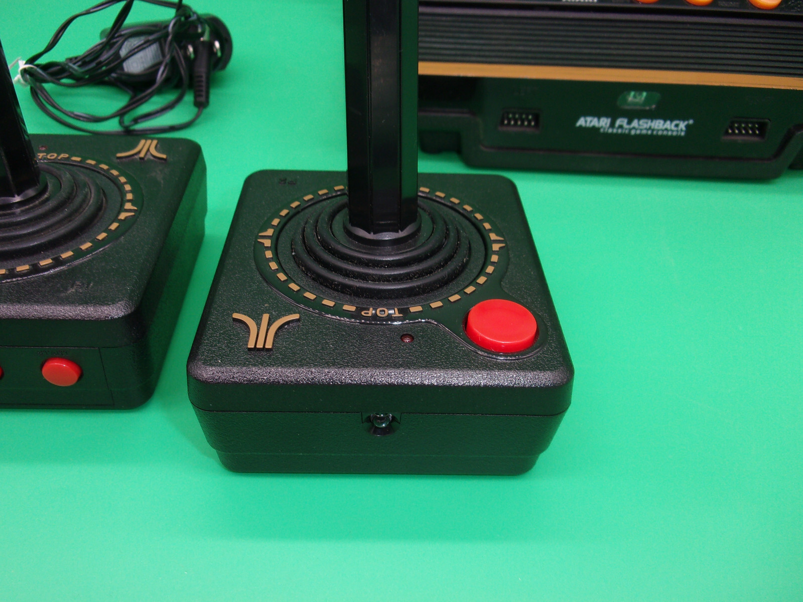 Atari Flashback 5 Classic Game Console With 2 Controllers & Power Cord – Tested