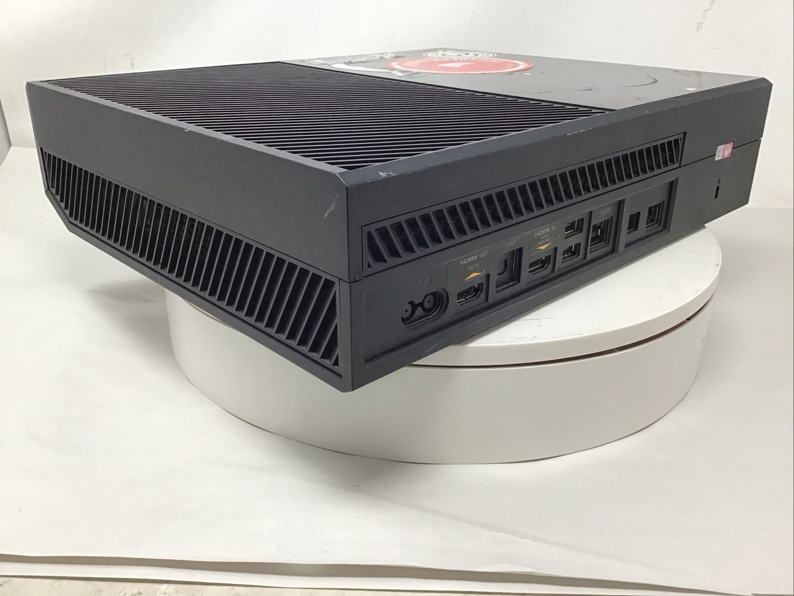 Microsoft Xbox One 500GB Console- Used See Pics For Details.