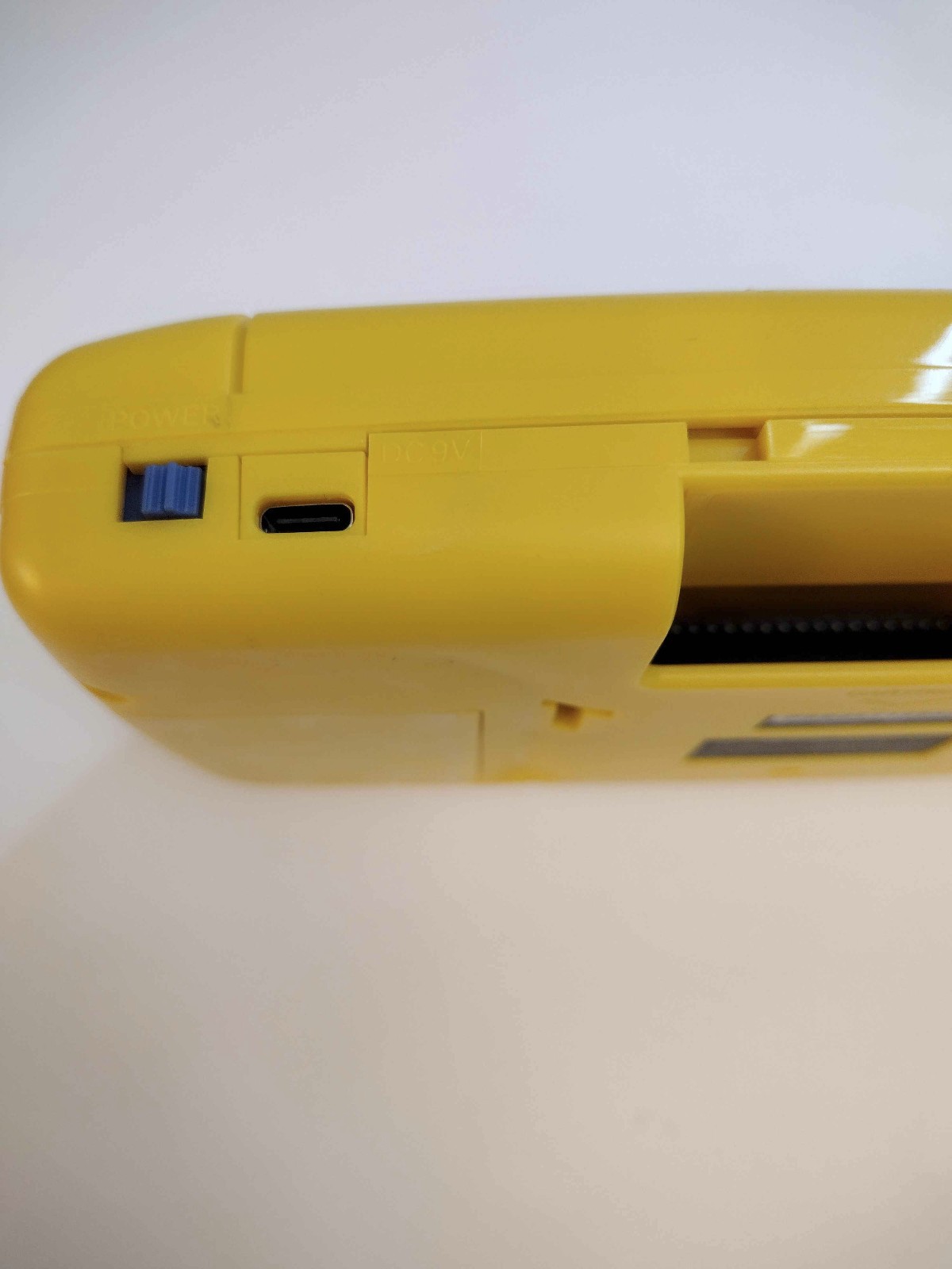 Sega Game Gear Console – Yellow with IPS LCD screen, USB-C rechargable batteries