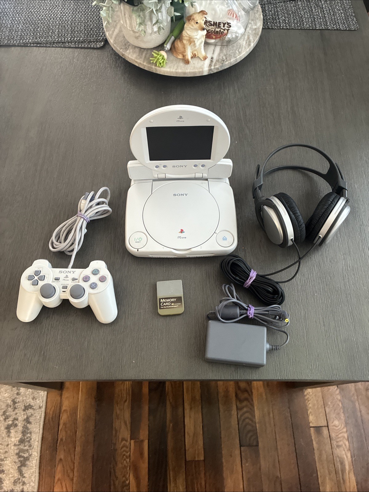 Sony PS One Console & LCD Screen SCPH101 Power Cord Controller Power Tested Only