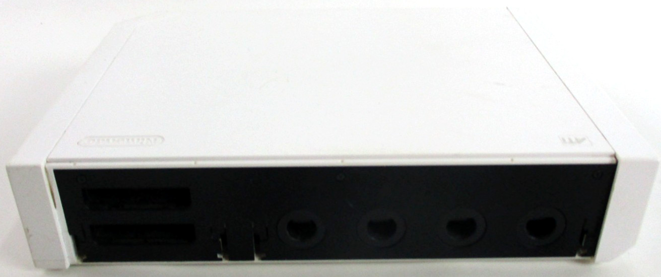 Nintendo WII Gaming Console & Carrying Case Power & Video RVL-001!!