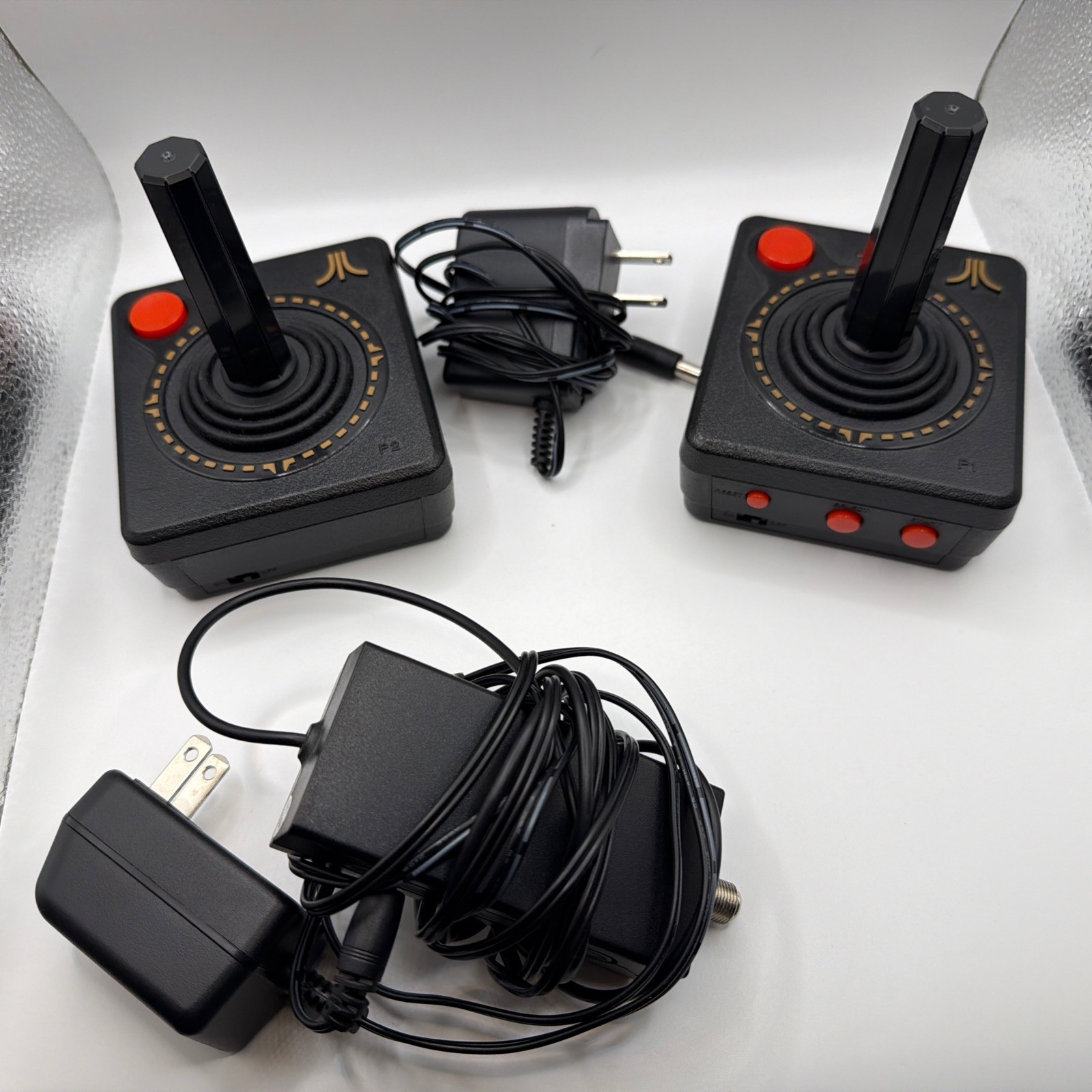 ATARI Flashback 5 Classic Game Console With Controllers